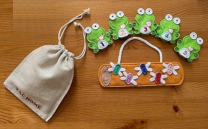 5 Little Speckled Frogs Nursery Rhyme Finger Puppet