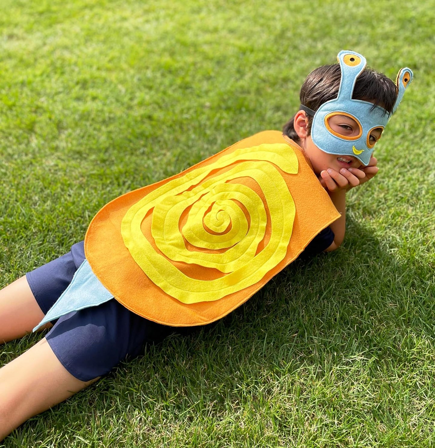 ZAC HOME World Book Day Animal Costume Snail cape with a little whale Finger Puppet Costume for Age 3-8 years old
