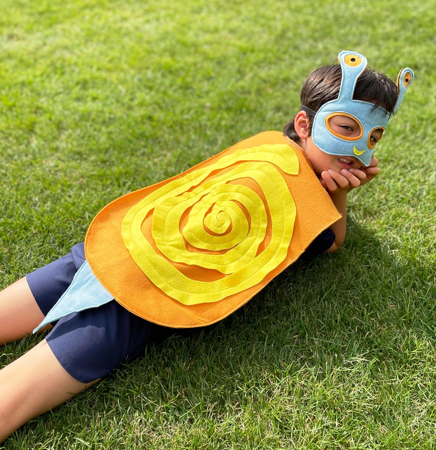 ZAC HOME World Book Day Animal Costume Snail cape with a little whale Finger Puppet Costume for Age 3-8 years old